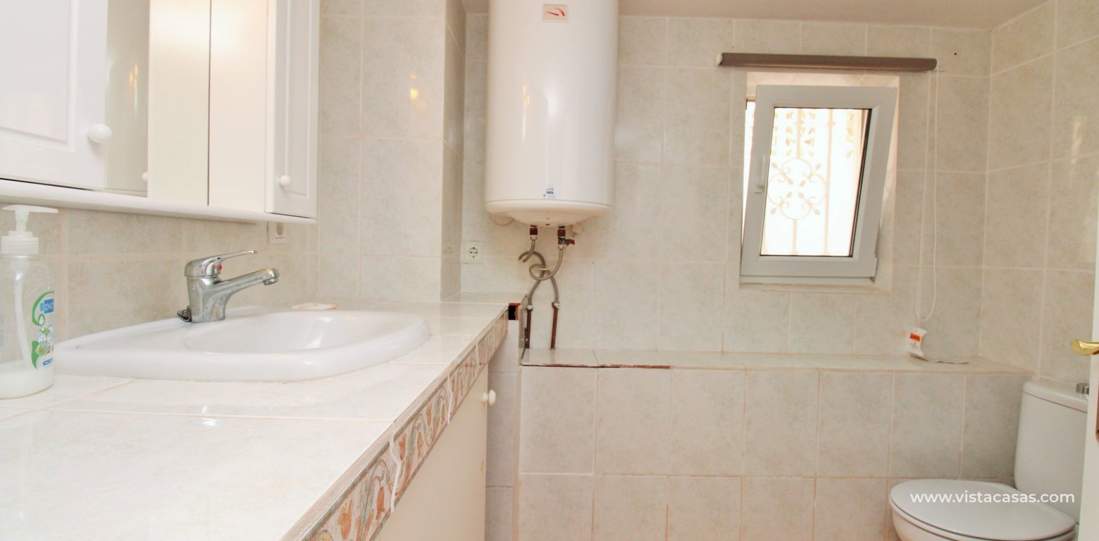 Villamartin 2 bed bungalow monte golf roof terrace pool for sale underbuild bathroom