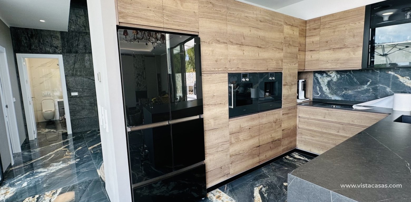 Sale - Villa - Las Colinas Golf