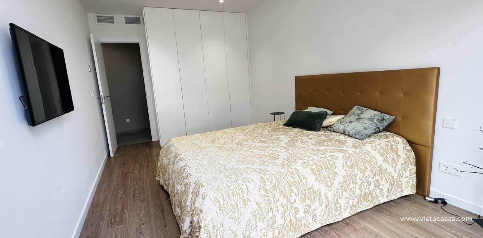 Sale - Villa - Las Colinas Golf