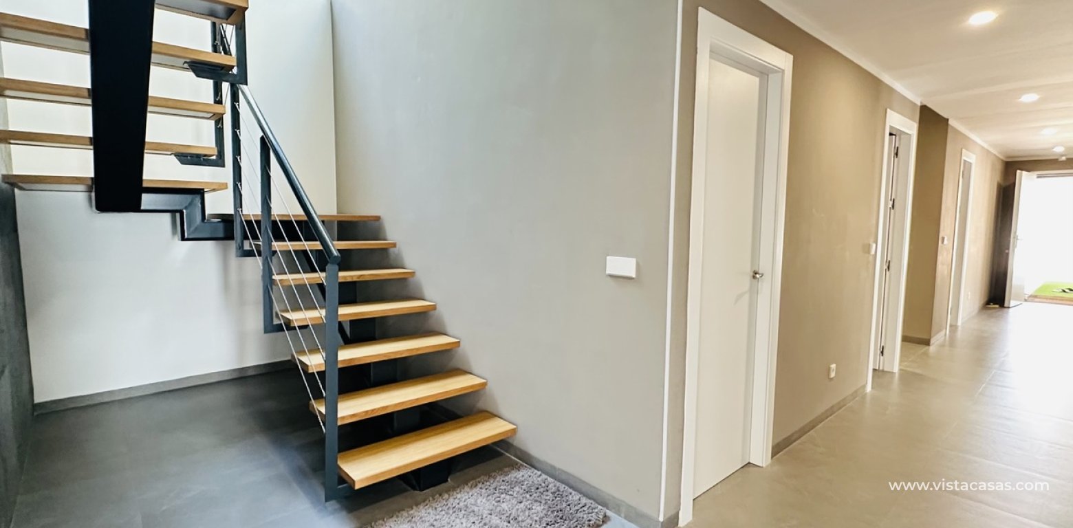 Sale - Villa - Las Colinas Golf