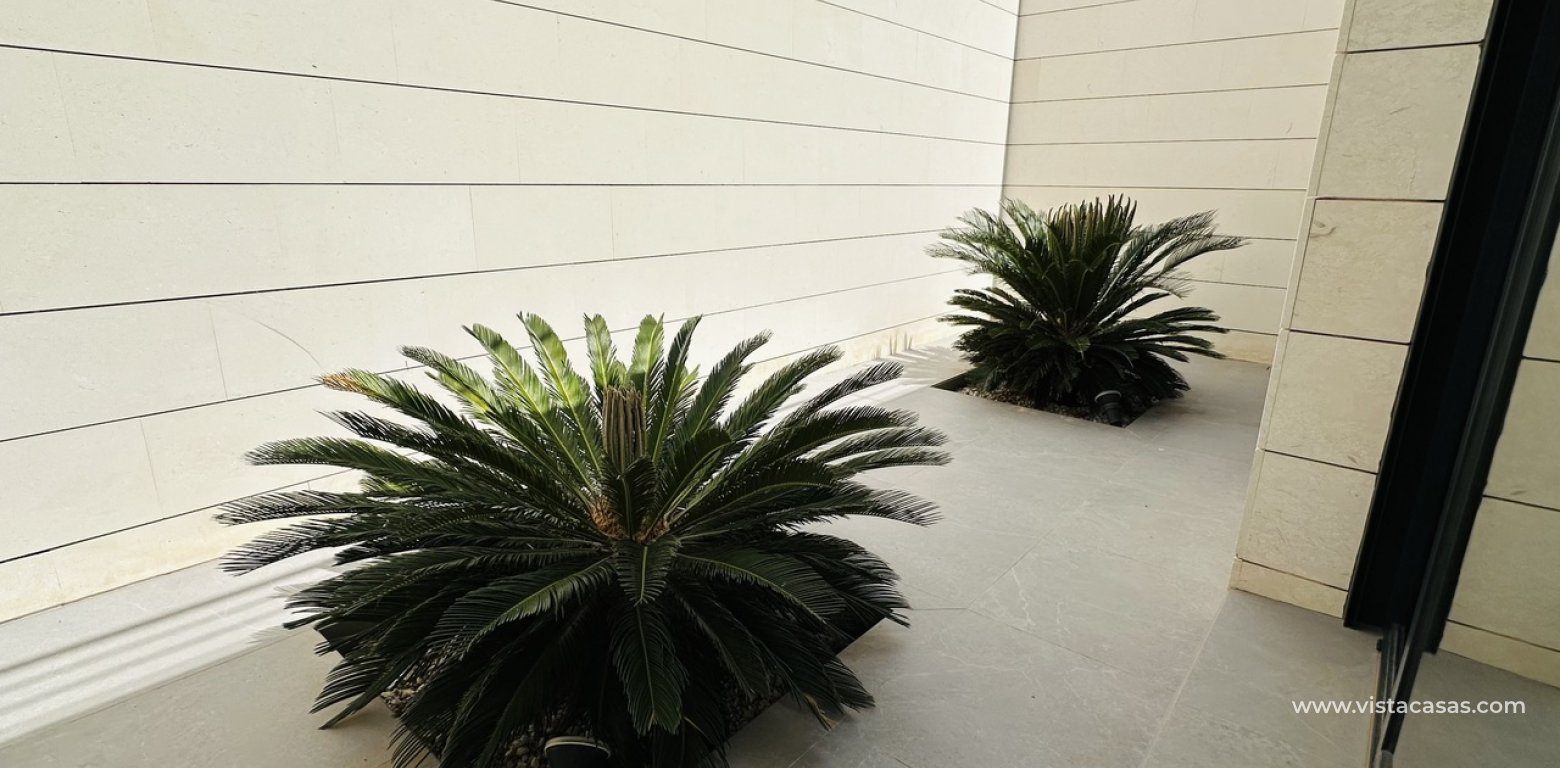 Sale - Villa - Las Colinas Golf