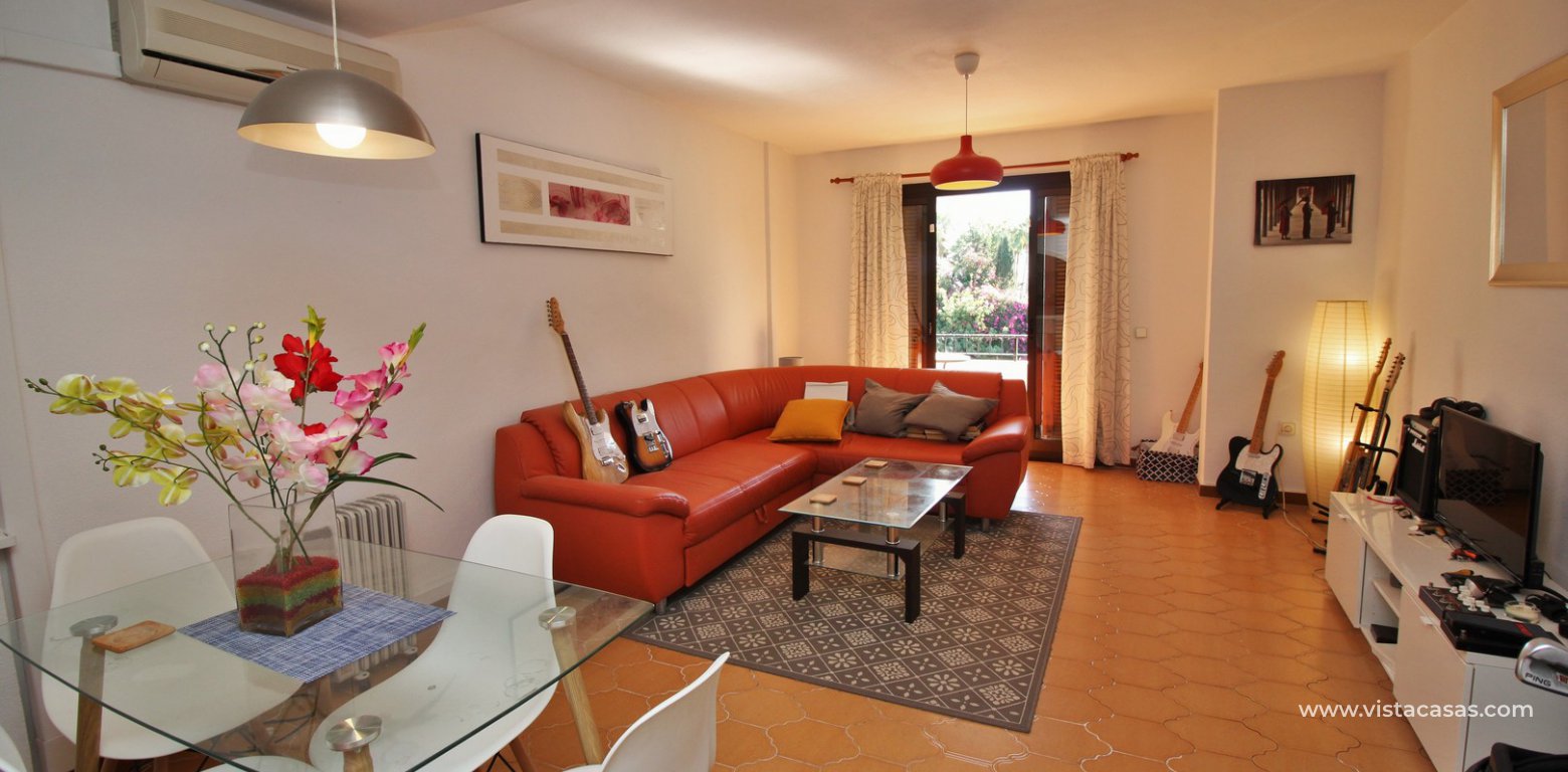 Apartment for sale in Villamartin lounge 4