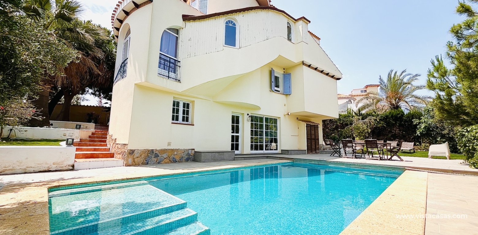 Resale - Villa - La Zenia