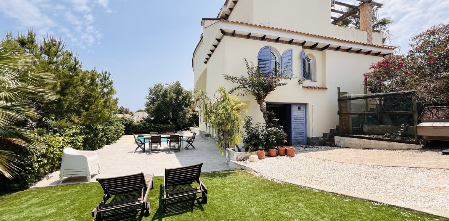 Resale - Villa - La Zenia