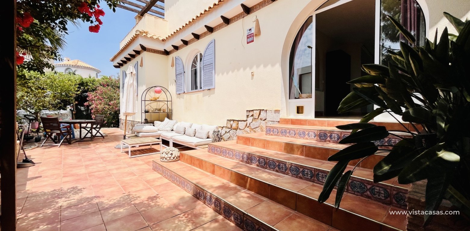 Resale - Villa - La Zenia