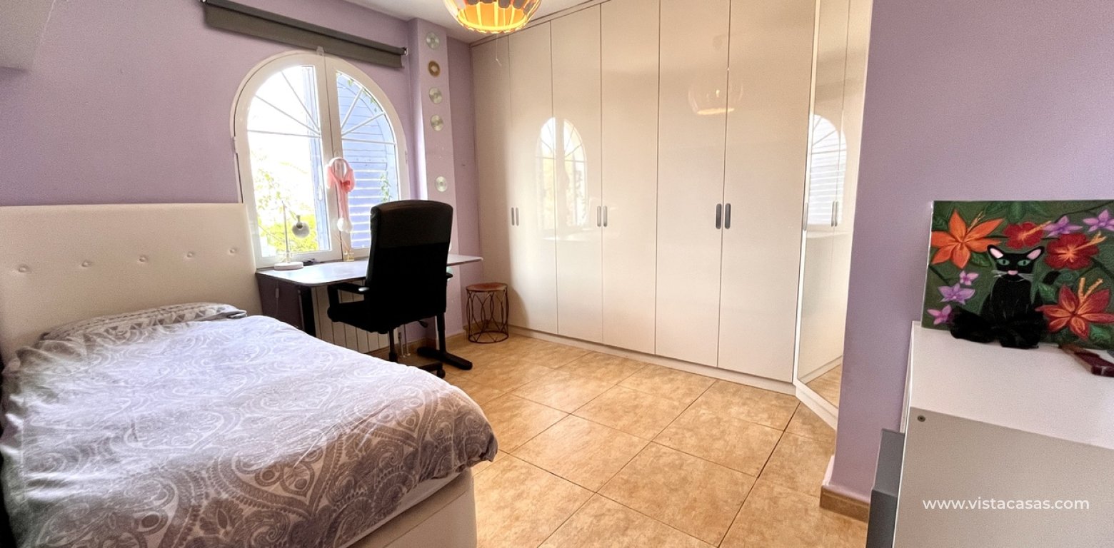 Resale - Villa - La Zenia