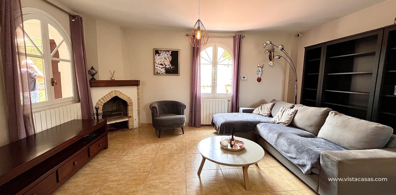 Resale - Villa - La Zenia