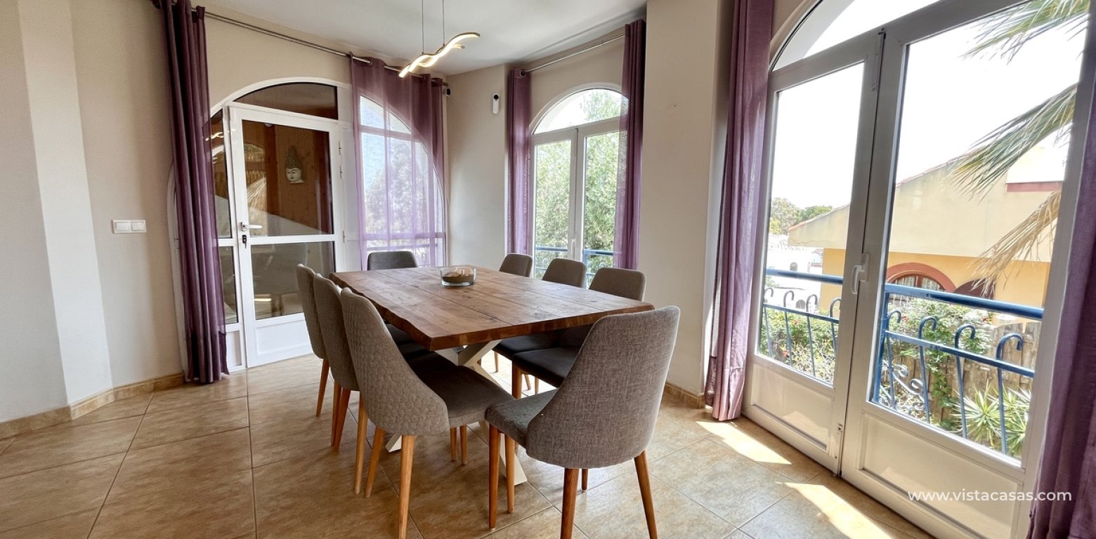 Resale - Villa - La Zenia