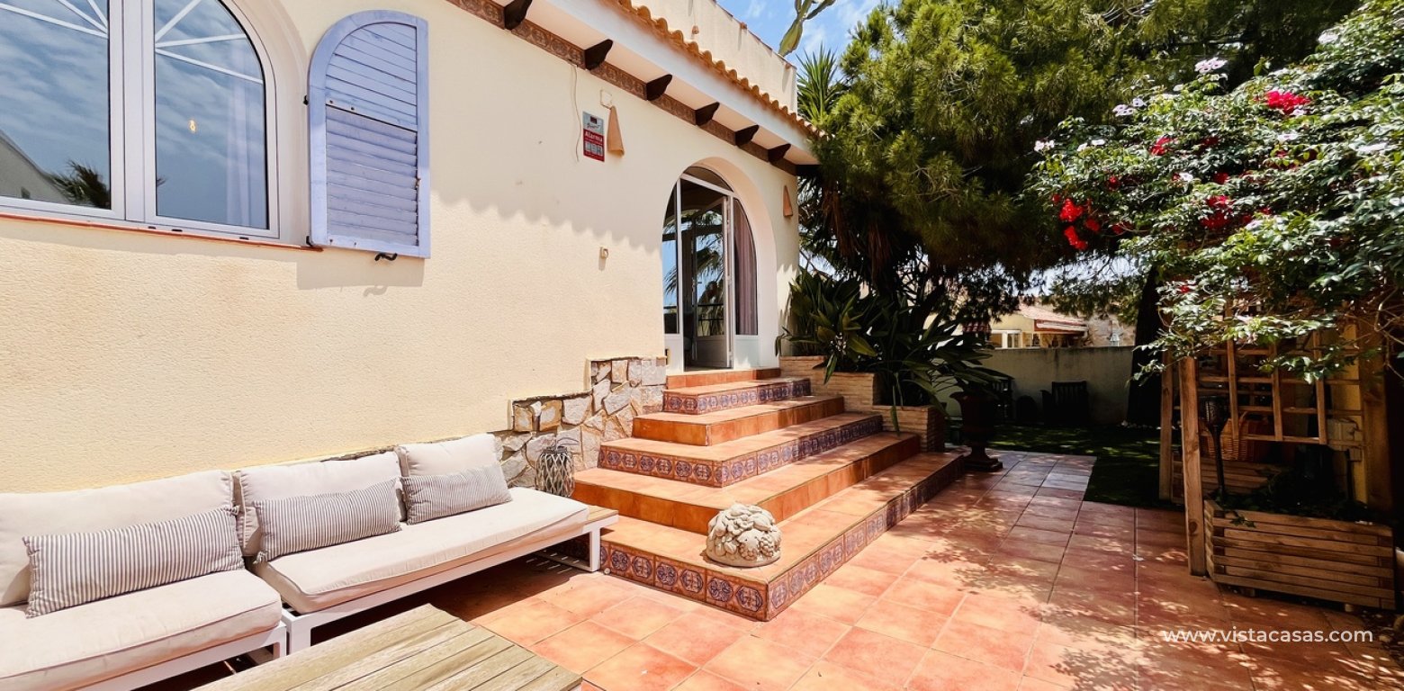 Resale - Villa - La Zenia