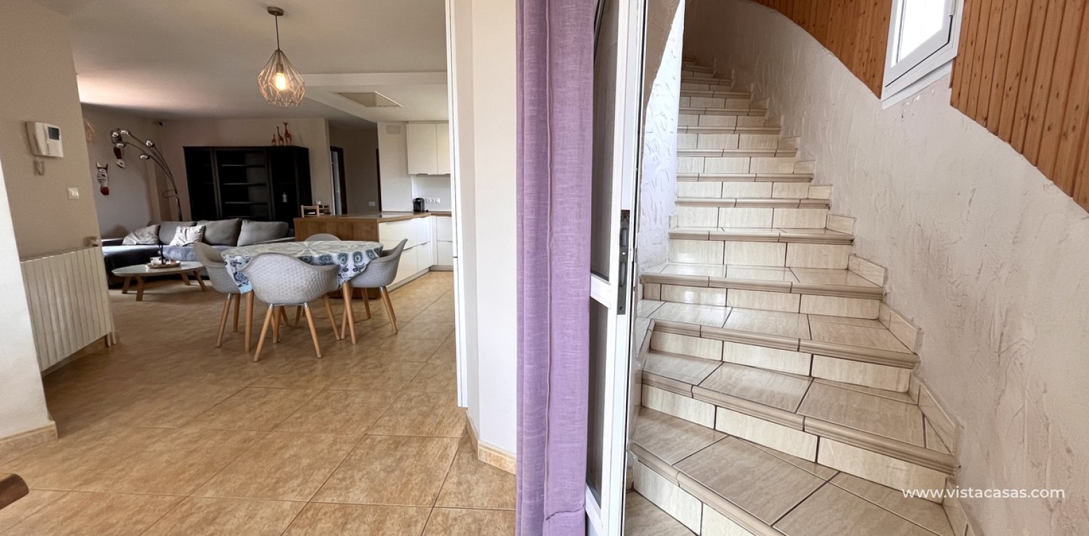 Resale - Villa - La Zenia