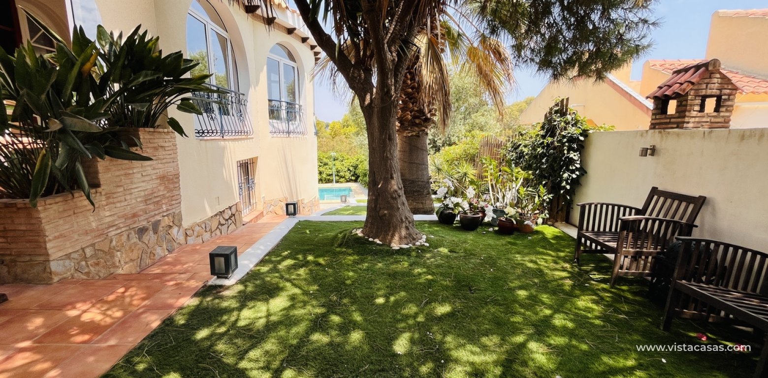 Resale - Villa - La Zenia