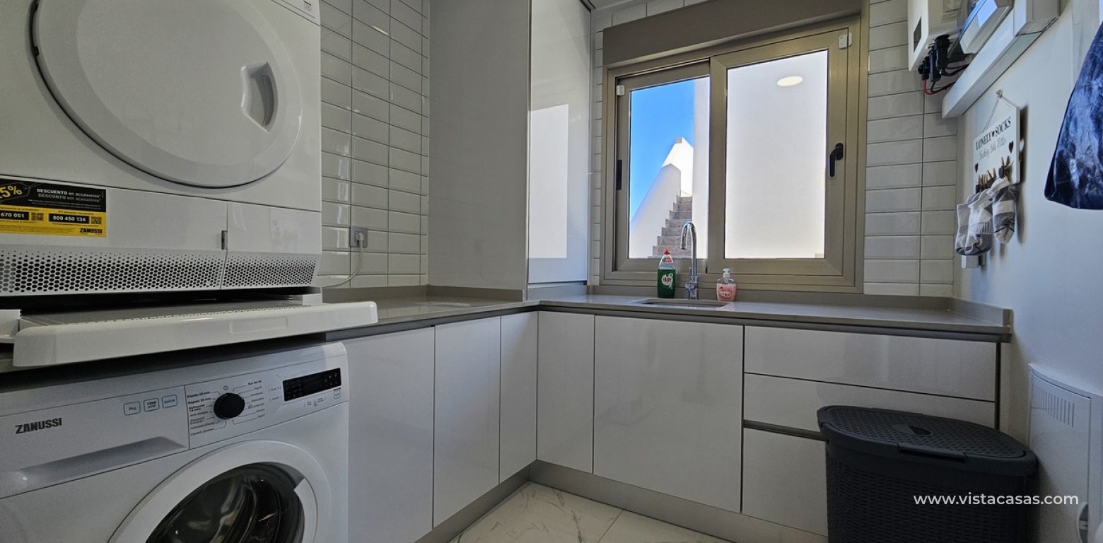 Sale - Villa - Villamartin