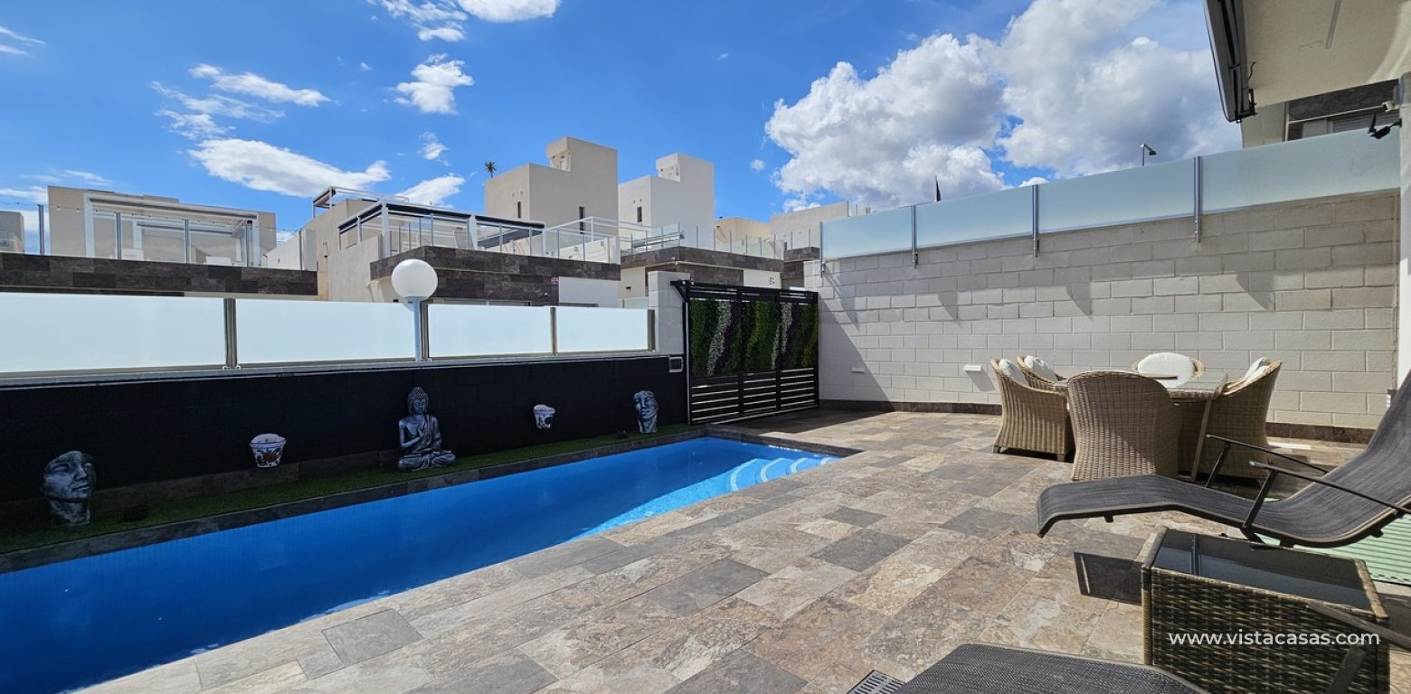 Sale - Villa - Villamartin