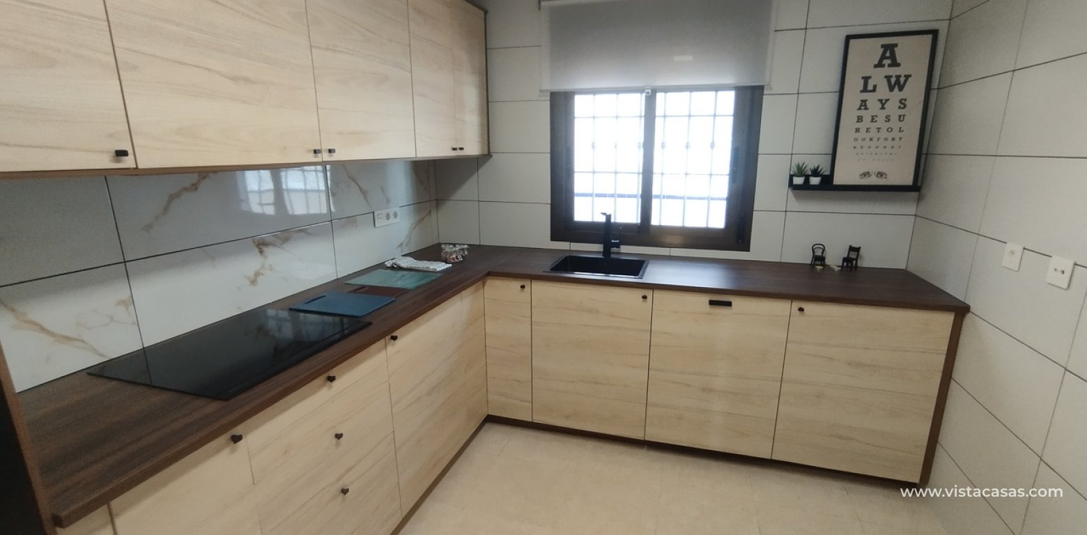 Resale - Townhouse - San Miguel de Salinas