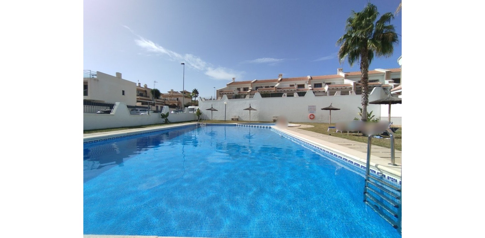 Resale - Townhouse - San Miguel de Salinas