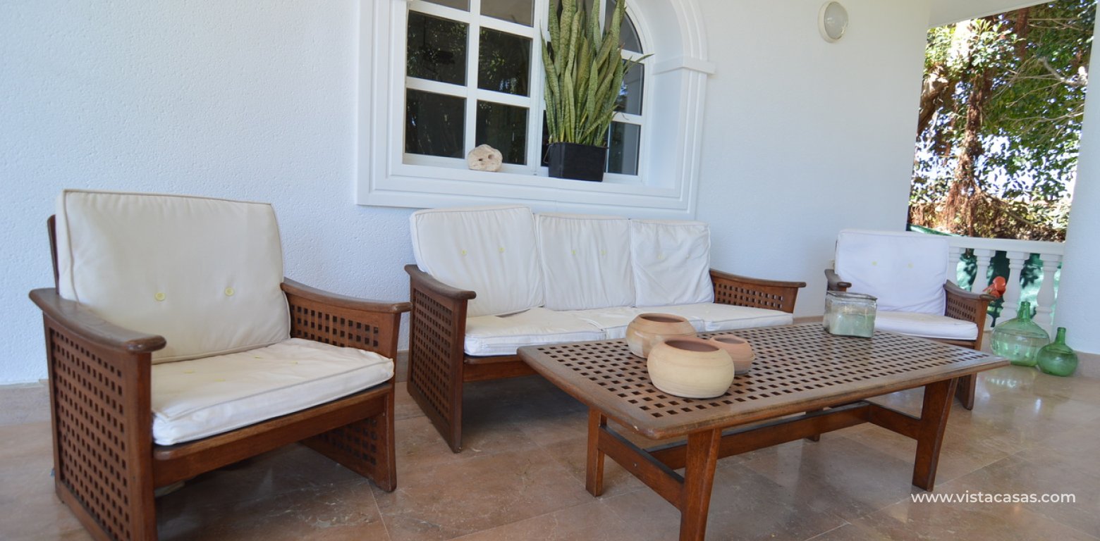 Resale - Villa - Torrevieja