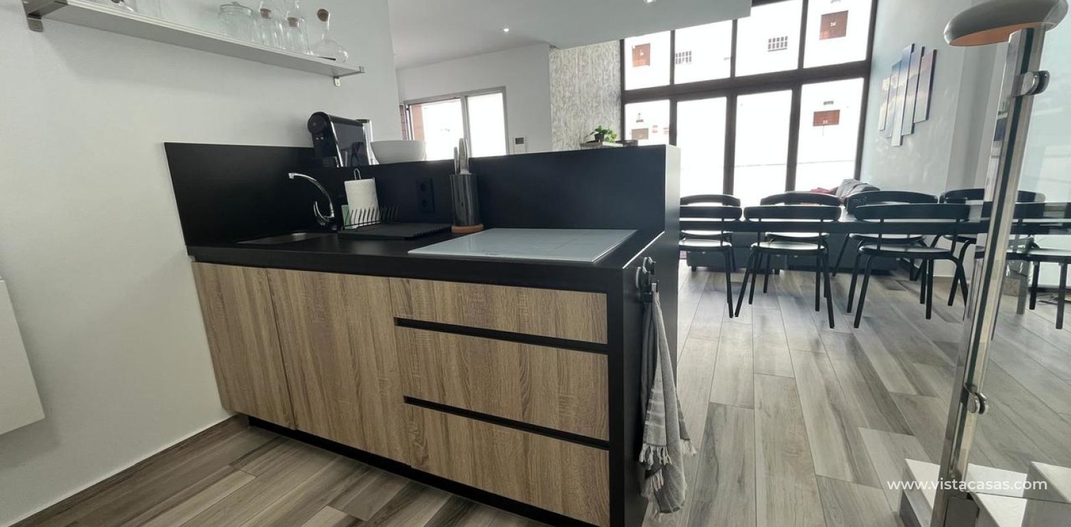 Sale - Villa - Los Altos