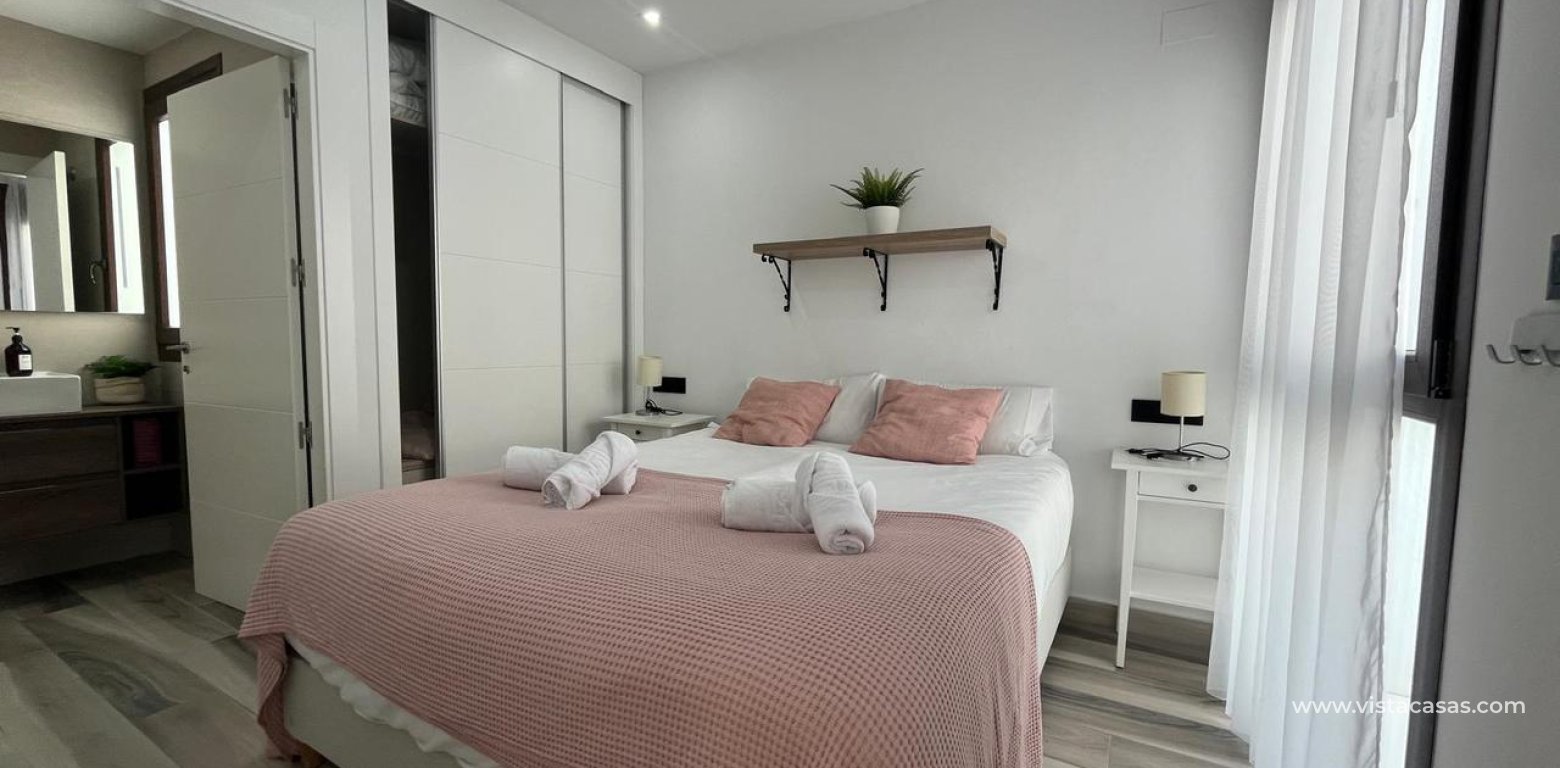 Sale - Villa - Los Altos