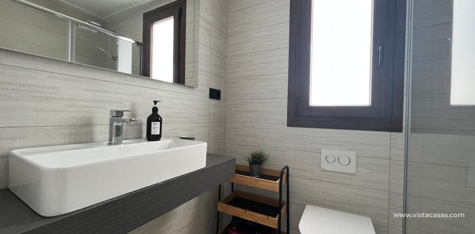 Sale - Villa - Los Altos