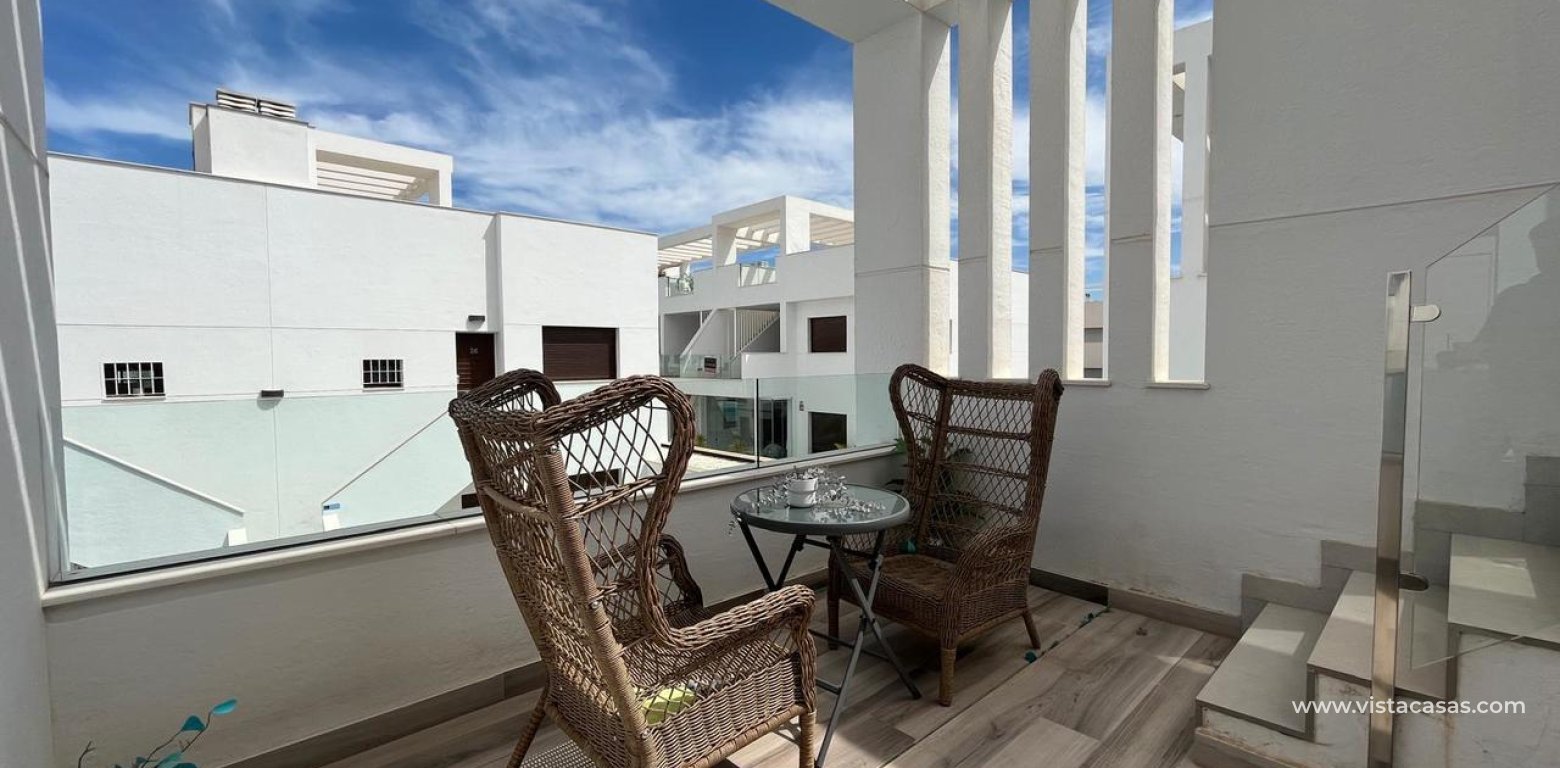 Sale - Villa - Los Altos