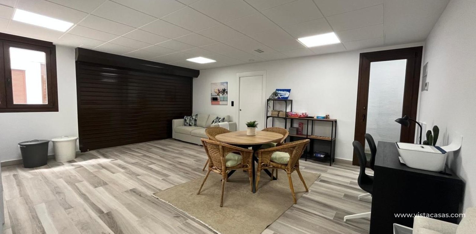 Sale - Villa - Los Altos