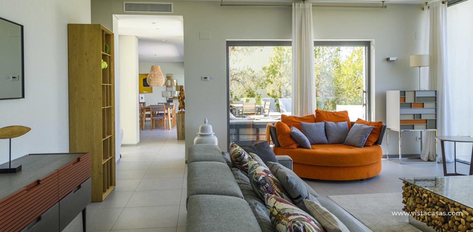 Resale - Villa - Las Colinas Golf