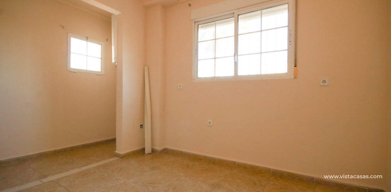 Resale - Villa - La Zenia