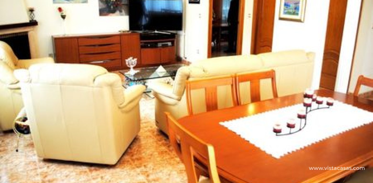 Venta - Chalet - La Zenia