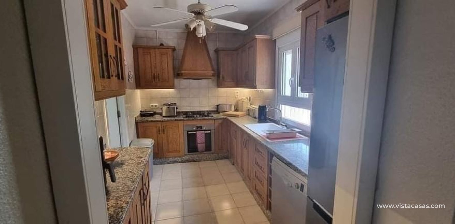 Resale - Villa - Villamartin