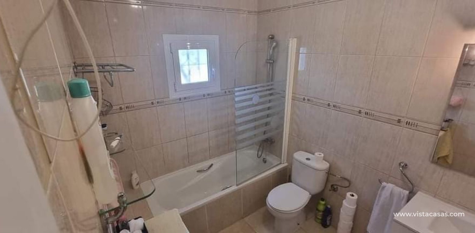 Resale - Villa - Villamartin