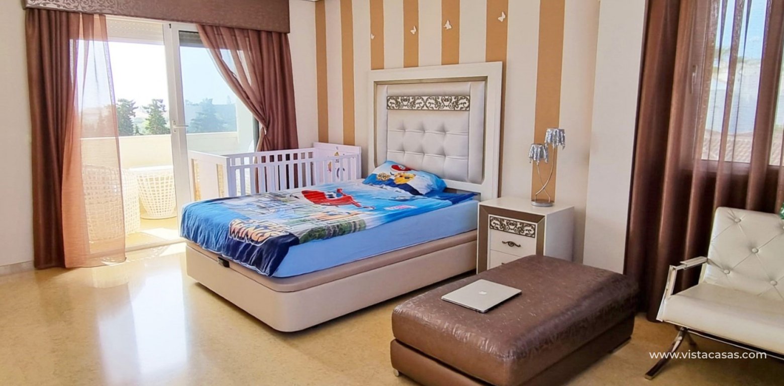 Sale - Villa - Torrevieja - La Mata