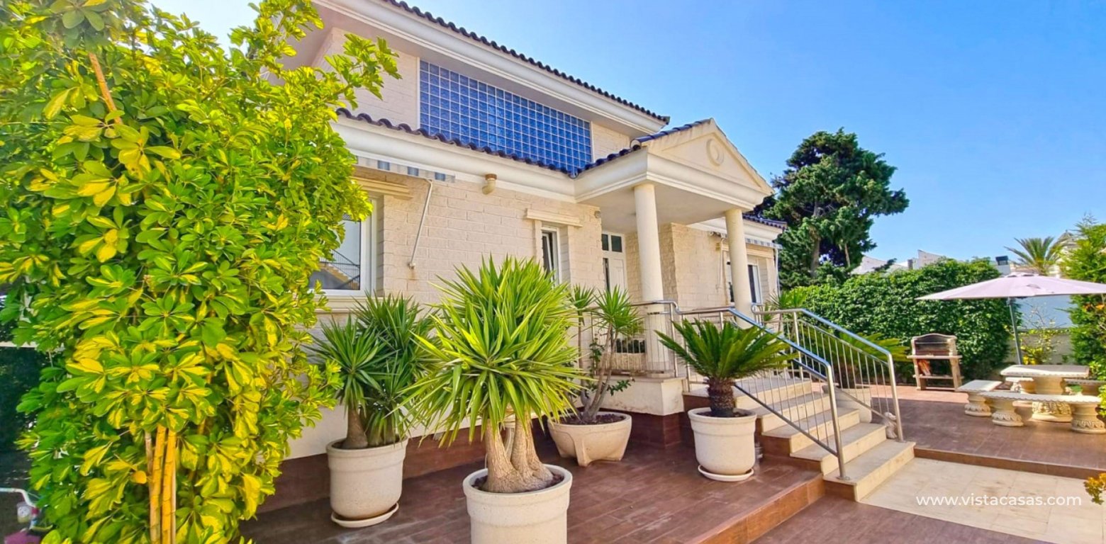 Sale - Villa - Torrevieja - La Mata