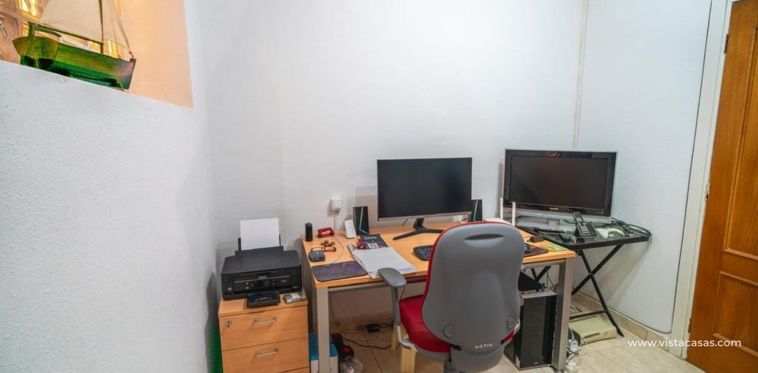 Resale - Villa - Villamartin