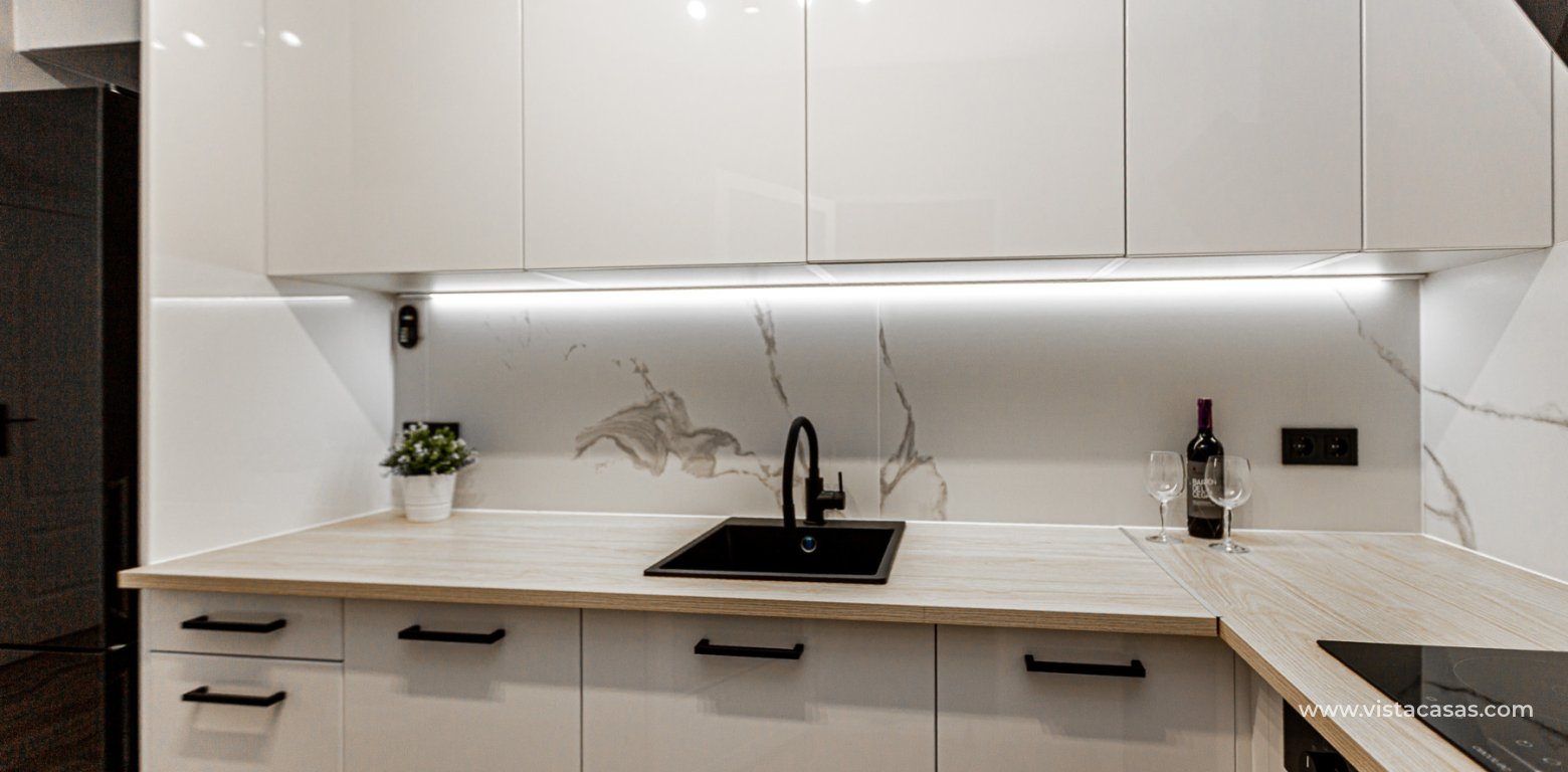 Sale - Townhouse - Punta Prima