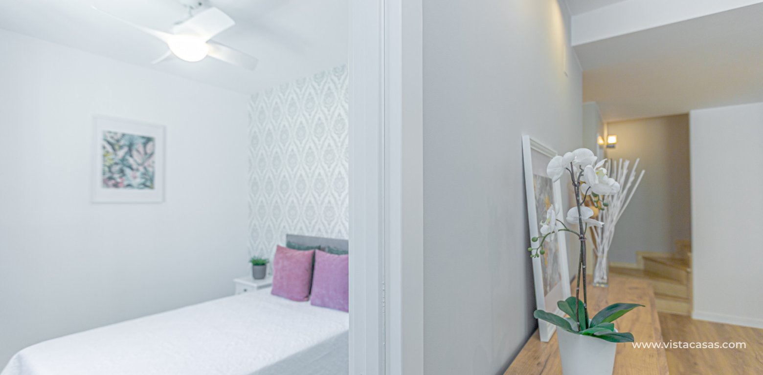 Sale - Townhouse - Punta Prima