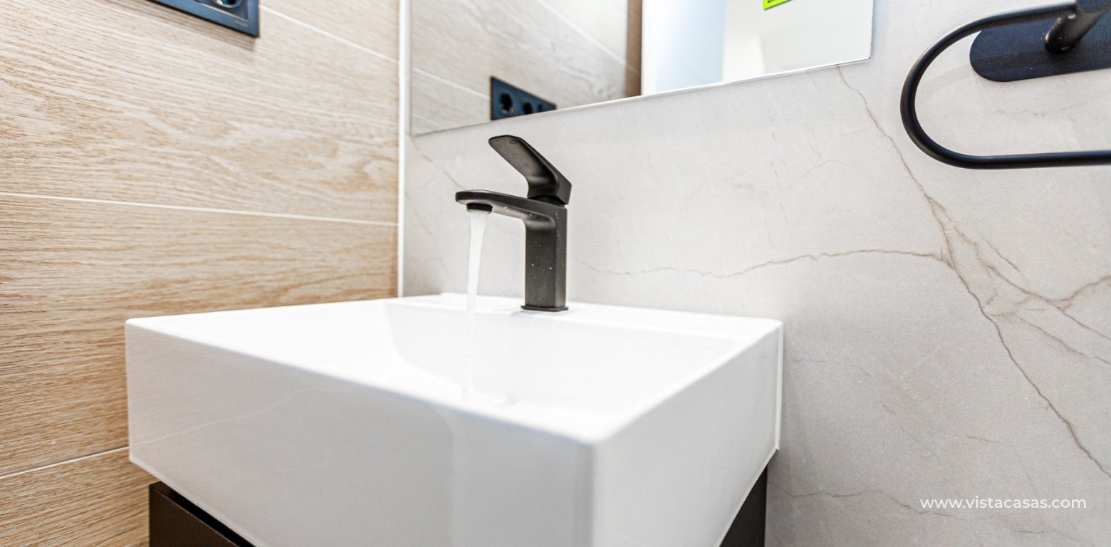 Sale - Townhouse - Punta Prima