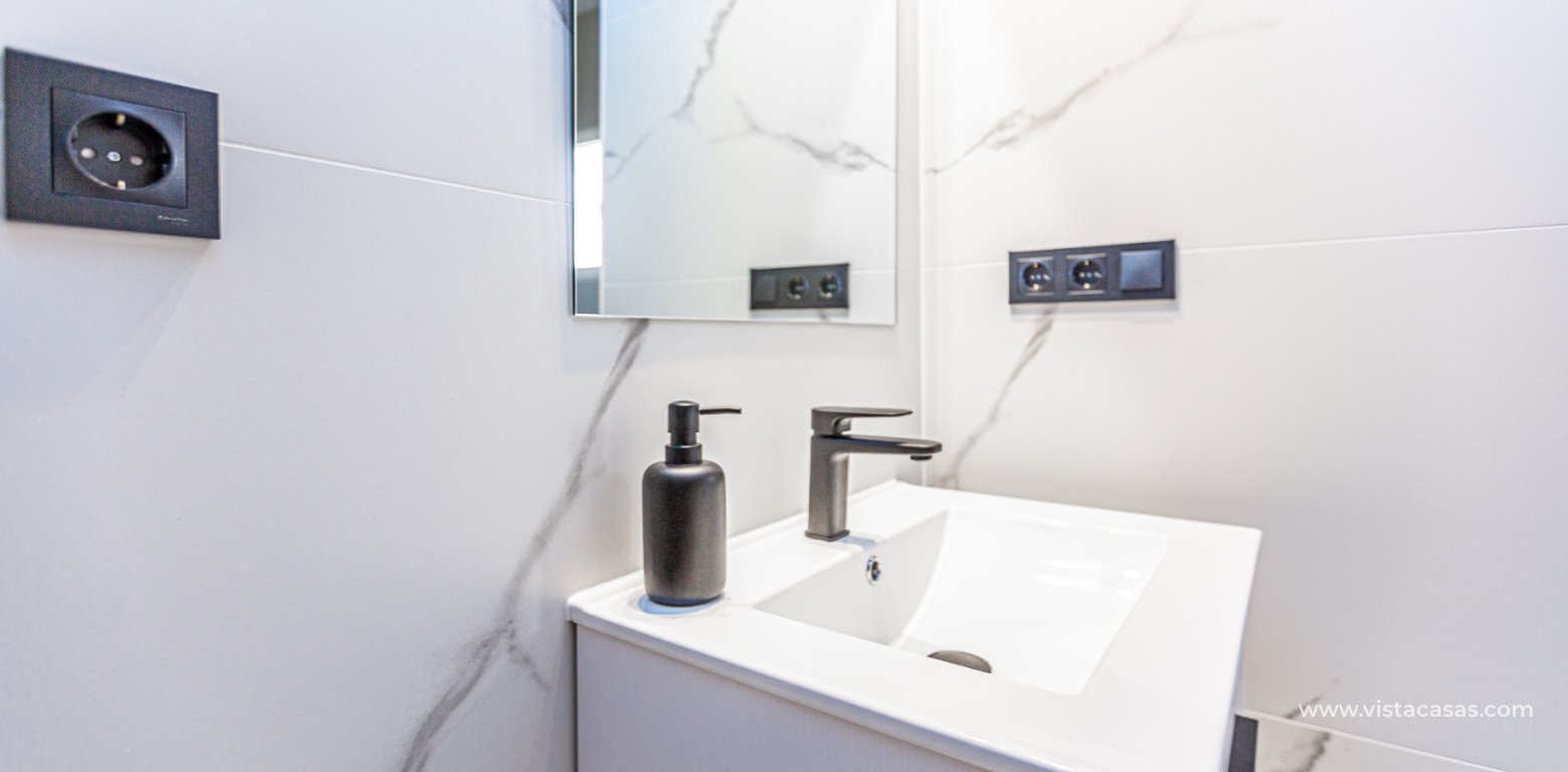 Sale - Townhouse - Punta Prima