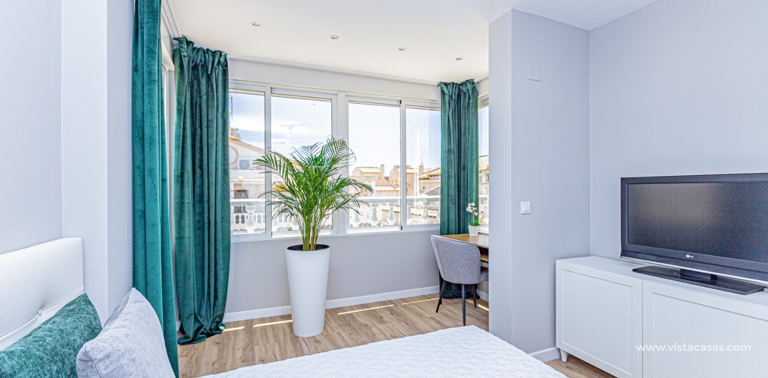 Sale - Townhouse - Punta Prima