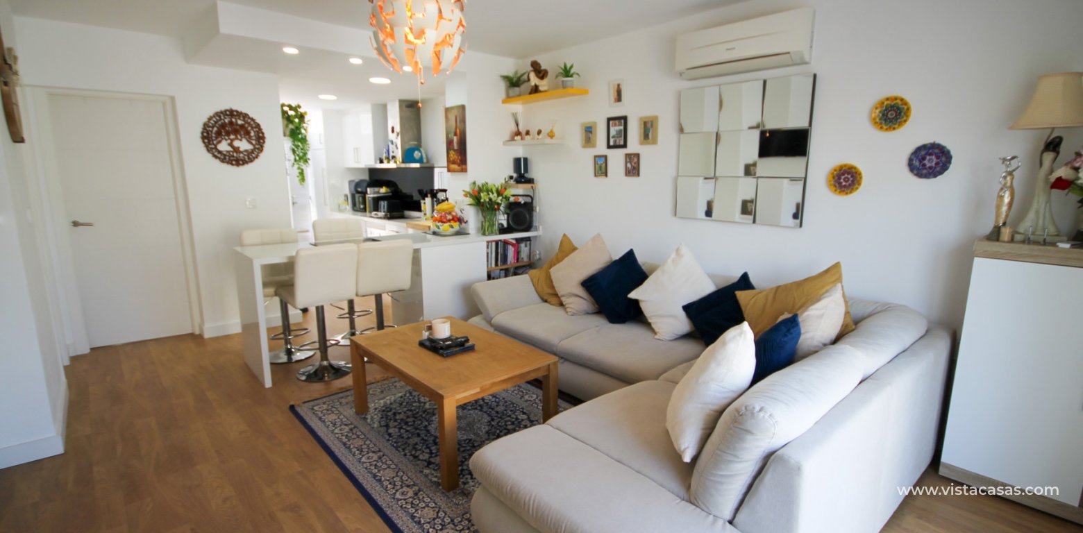 Resale - Townhouse - Villamartin