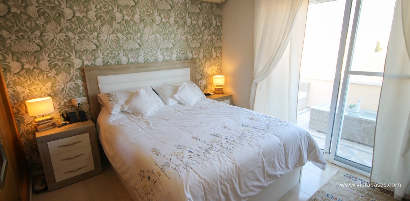 Resale - Townhouse - Villamartin