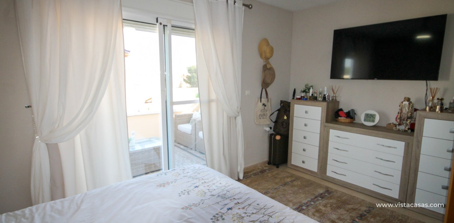 Resale - Townhouse - Villamartin