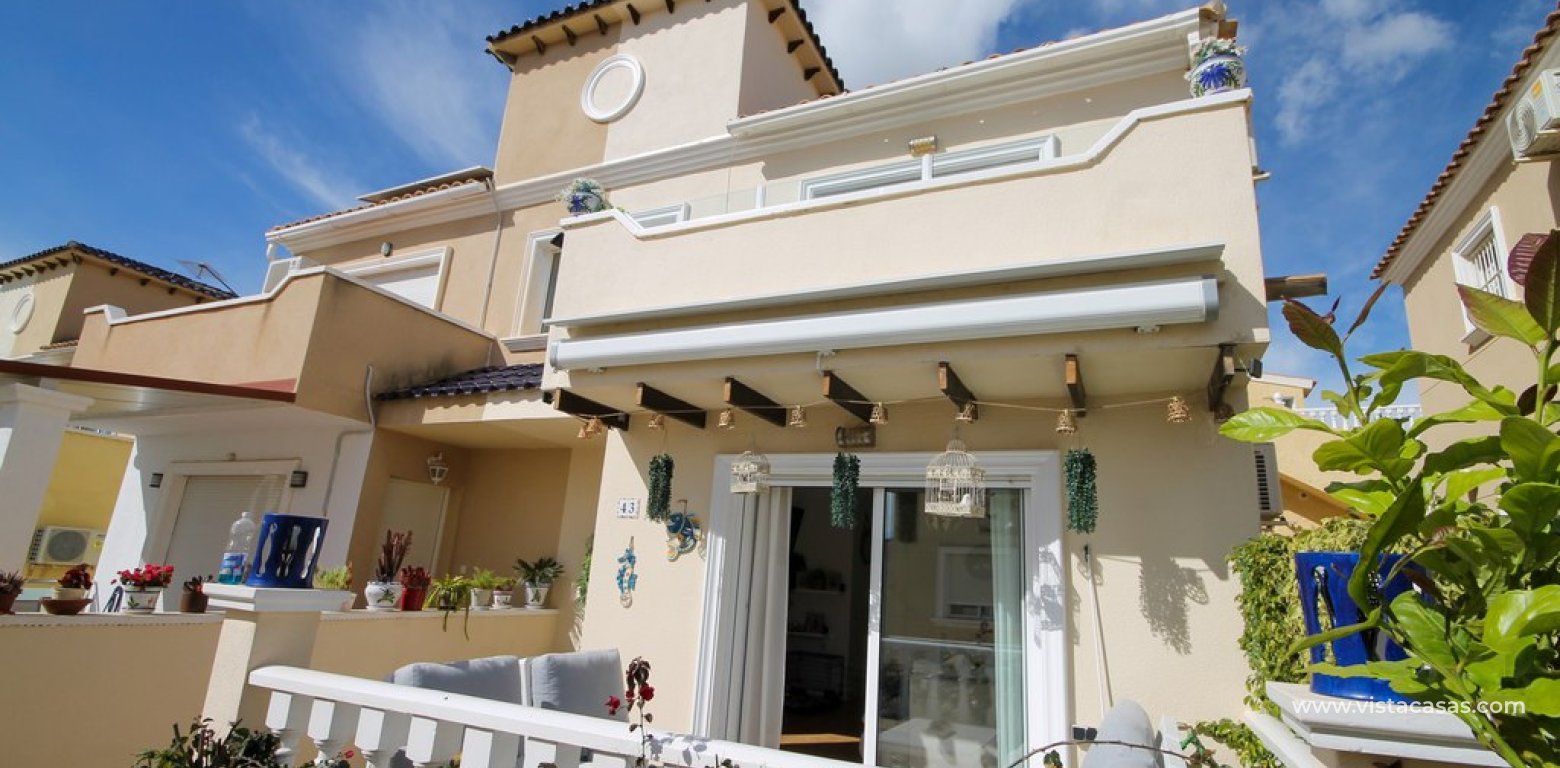 Resale - Townhouse - Villamartin