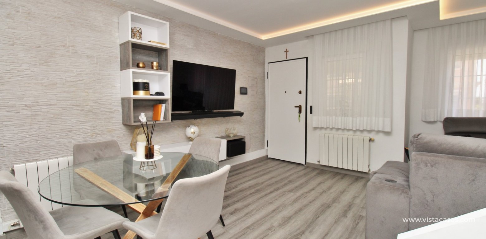 Renovated Townhouse For Sale Villamartin living room 2