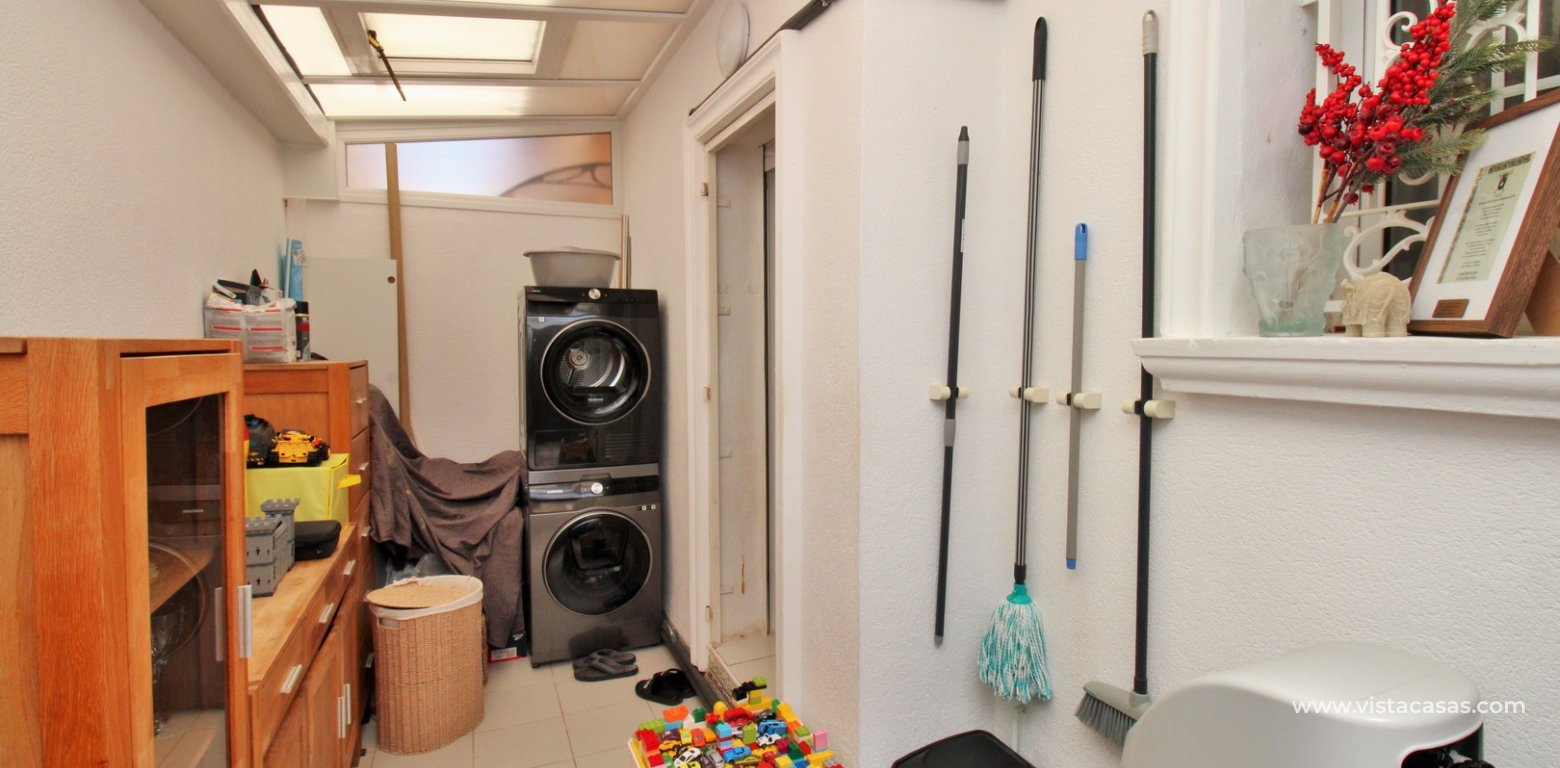Renovated Townhouse For Sale Villamartin utility room