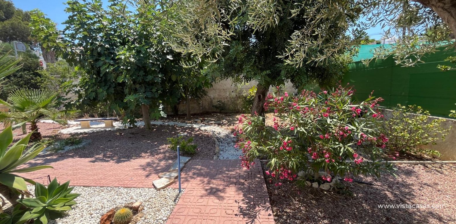 Resale - Villa - Villamartin