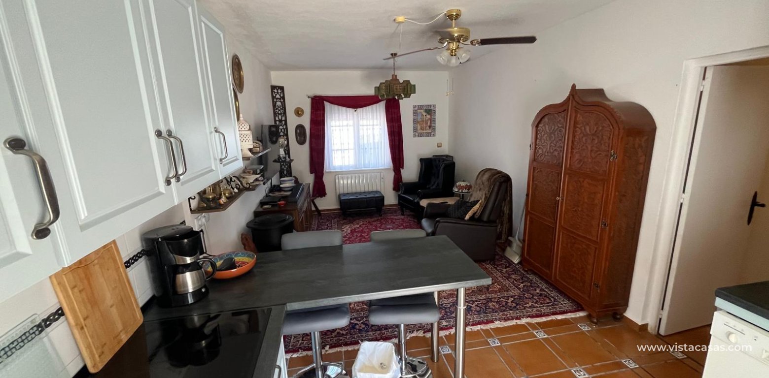 Resale - Villa - Villamartin