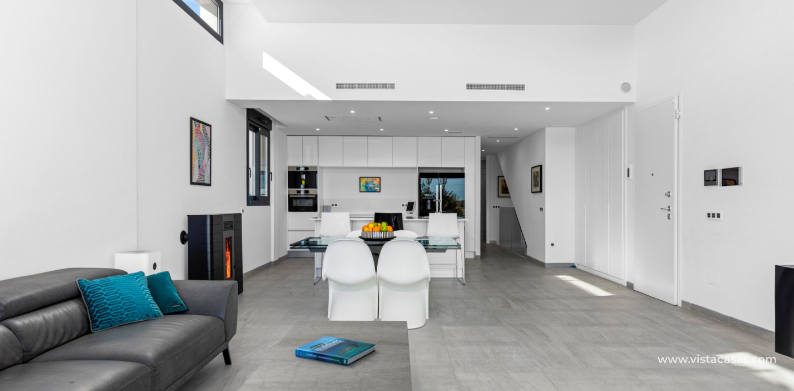 Venta - Chalet - San Miguel de Salinas