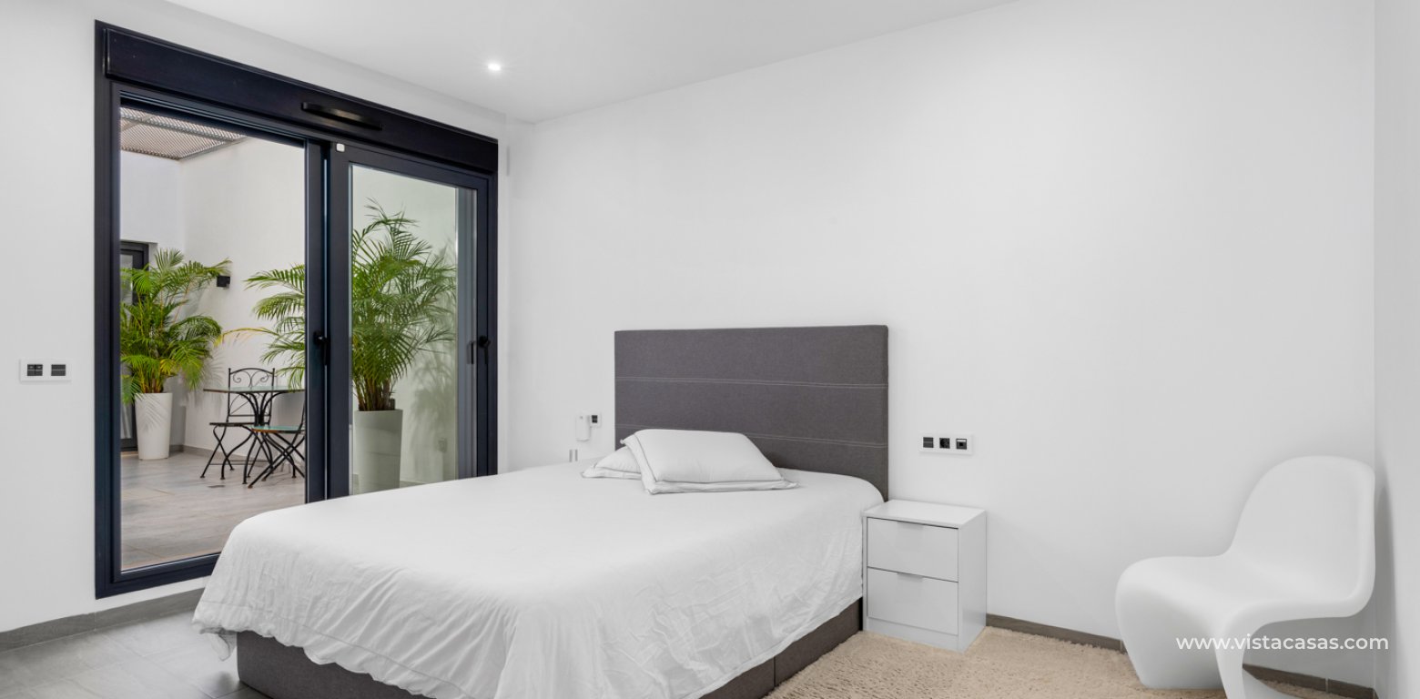 Venta - Chalet - San Miguel de Salinas