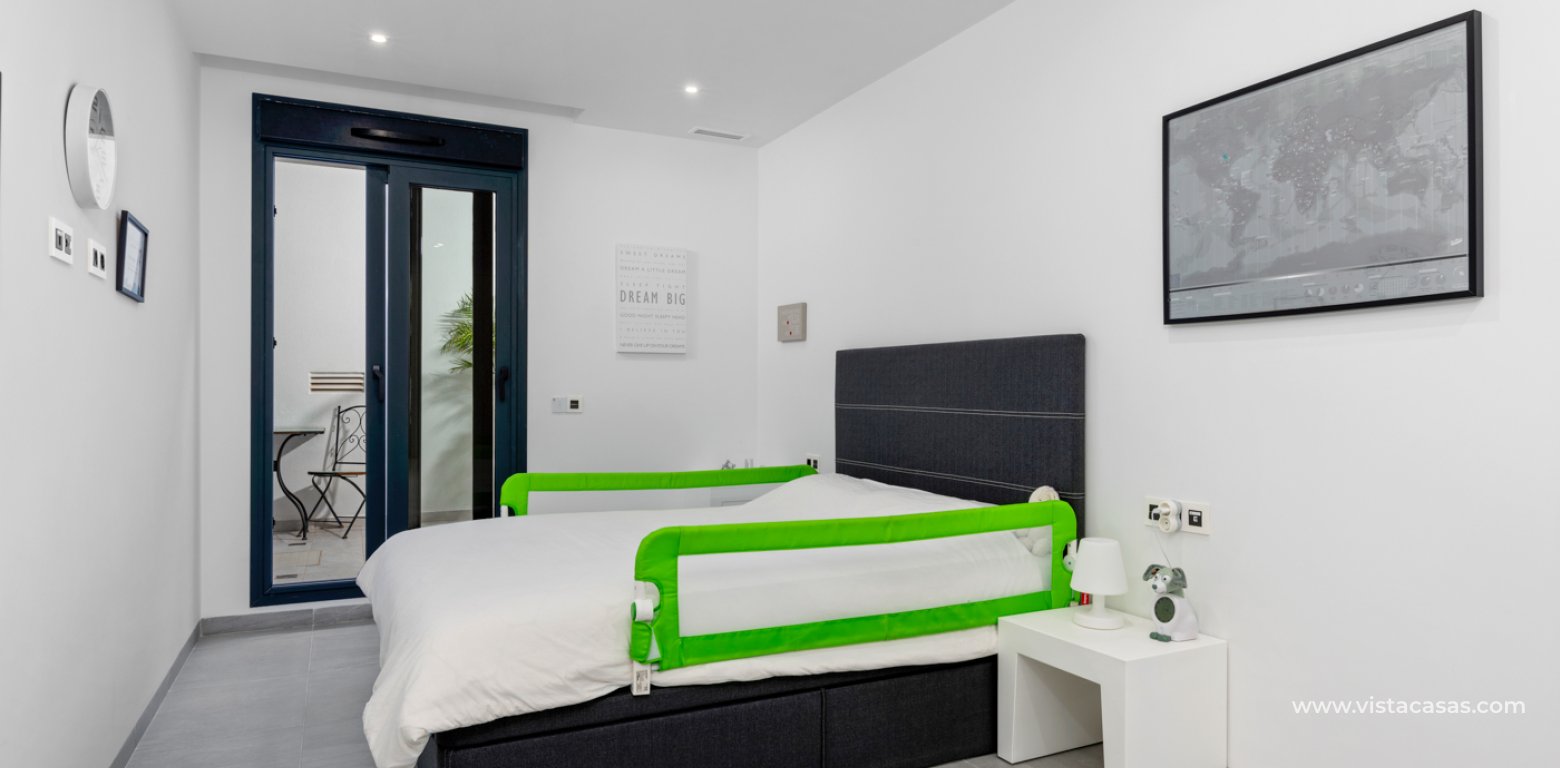 Venta - Chalet - San Miguel de Salinas