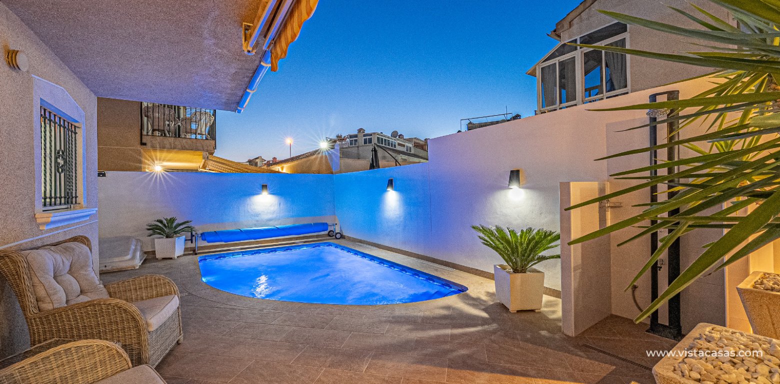 Resale - Villa - Villamartin